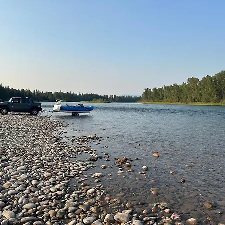 Explorer'S Basecamp Kalispell Exterior photo