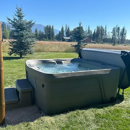 Explorer'S Basecamp Kalispell Exterior photo