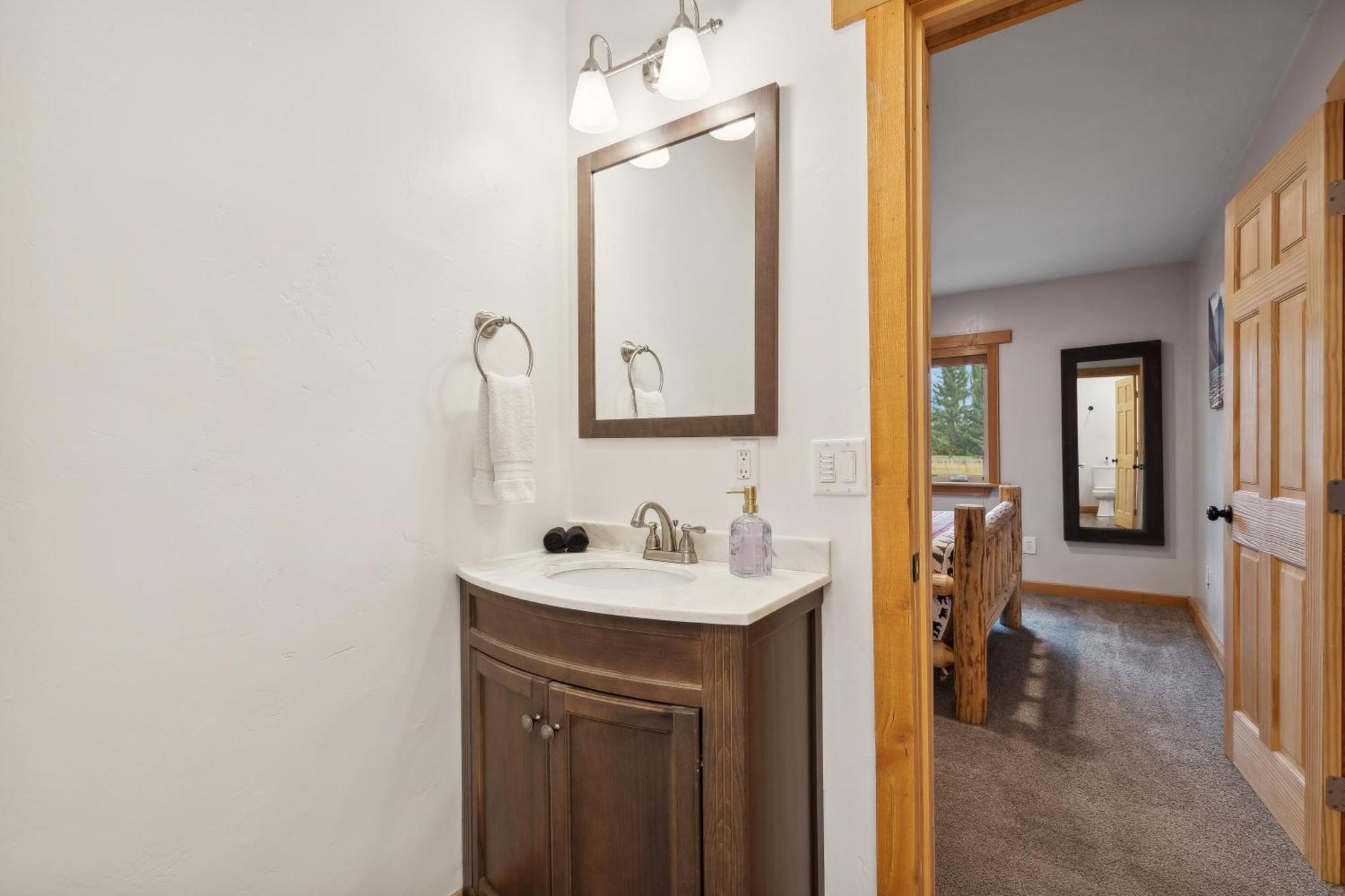 Explorer's Basecamp Holiday home Kalispell